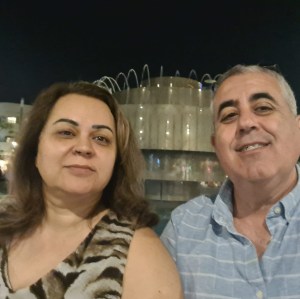 ממליצה על מעצב הפנים יורי נולמן לעיצוב בית פרטי